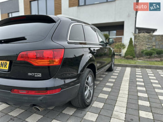 Черный Ауди Ку 7, объемом двигателя 3 л и пробегом 351 тыс. км за 12399 $, фото 64 на Automoto.ua