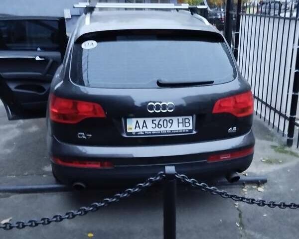 Черный Ауди Ку 7, объемом двигателя 4.16 л и пробегом 247 тыс. км за 10270 $, фото 5 на Automoto.ua