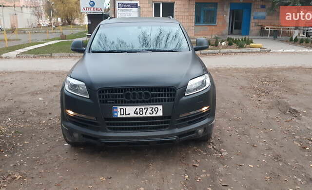 Черный Ауди Ку 7, объемом двигателя 3 л и пробегом 392 тыс. км за 7800 $, фото 1 на Automoto.ua