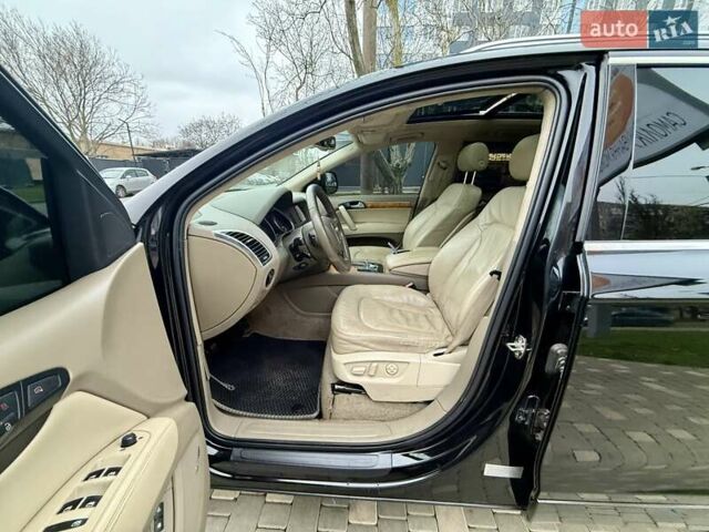 Черный Ауди Ку 7, объемом двигателя 4.2 л и пробегом 291 тыс. км за 9999 $, фото 39 на Automoto.ua