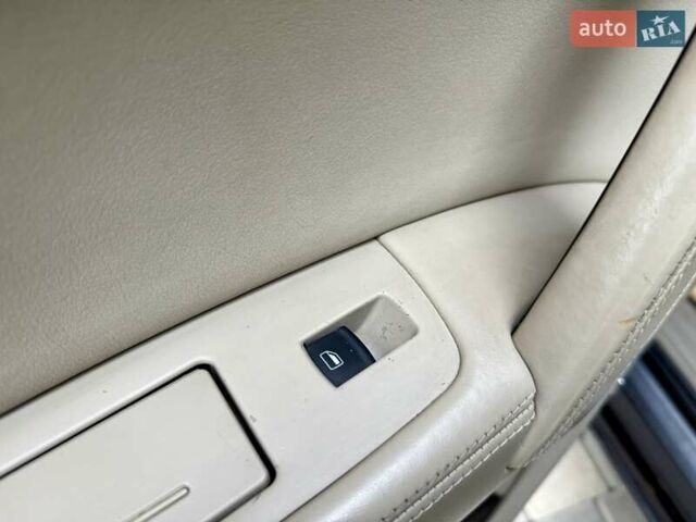 Черный Ауди Ку 7, объемом двигателя 4.2 л и пробегом 291 тыс. км за 9999 $, фото 75 на Automoto.ua