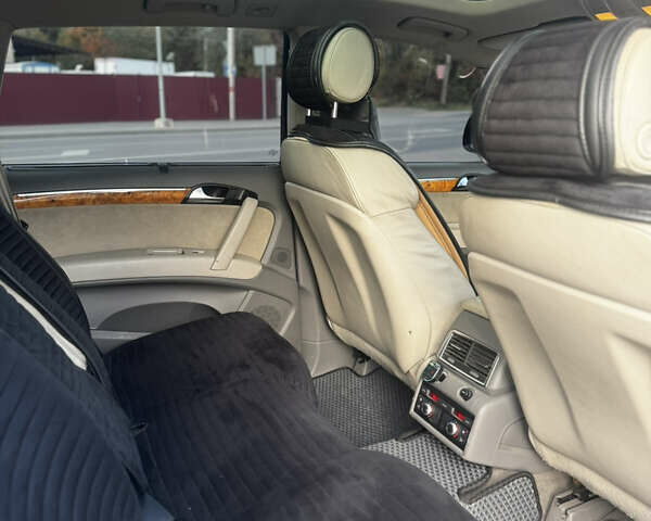 Черный Ауди Ку 7, объемом двигателя 3 л и пробегом 330 тыс. км за 12000 $, фото 7 на Automoto.ua