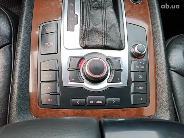 Чорний Ауді Ку 7, об'ємом двигуна 4.2 л та пробігом 220 тис. км за 7000 $, фото 28 на Automoto.ua