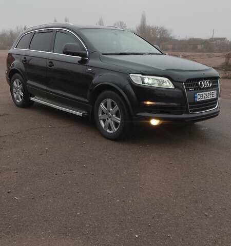 Черный Ауди Ку 7, объемом двигателя 3 л и пробегом 303 тыс. км за 12500 $, фото 2 на Automoto.ua