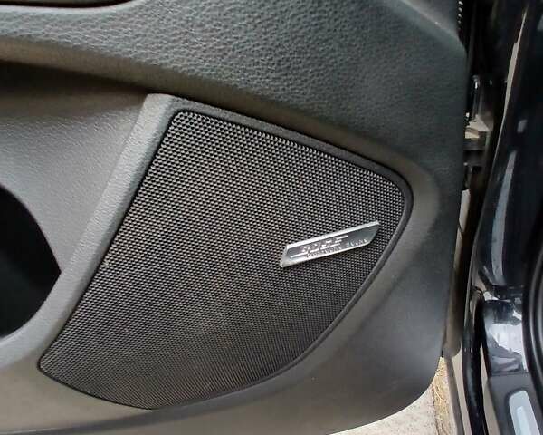 Черный Ауди Ку 7, объемом двигателя 4.16 л и пробегом 265 тыс. км за 12900 $, фото 13 на Automoto.ua