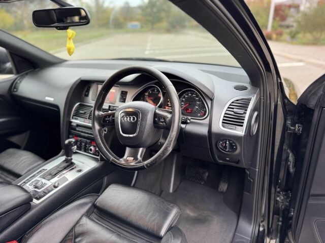 Черный Ауди Ку 7, объемом двигателя 3 л и пробегом 269 тыс. км за 5499 $, фото 8 на Automoto.ua