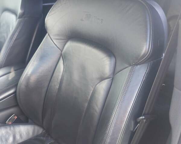 Черный Ауди Ку 7, объемом двигателя 2.97 л и пробегом 295 тыс. км за 10500 $, фото 17 на Automoto.ua