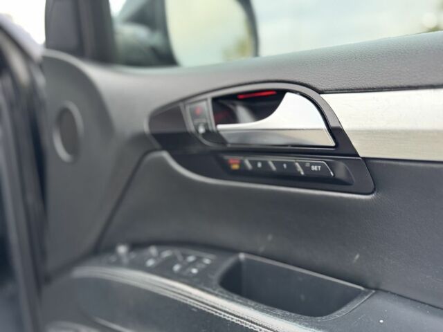 Черный Ауди Ку 7, объемом двигателя 3 л и пробегом 269 тыс. км за 5499 $, фото 19 на Automoto.ua