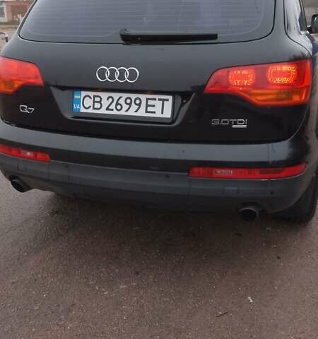 Черный Ауди Ку 7, объемом двигателя 3 л и пробегом 303 тыс. км за 12500 $, фото 4 на Automoto.ua