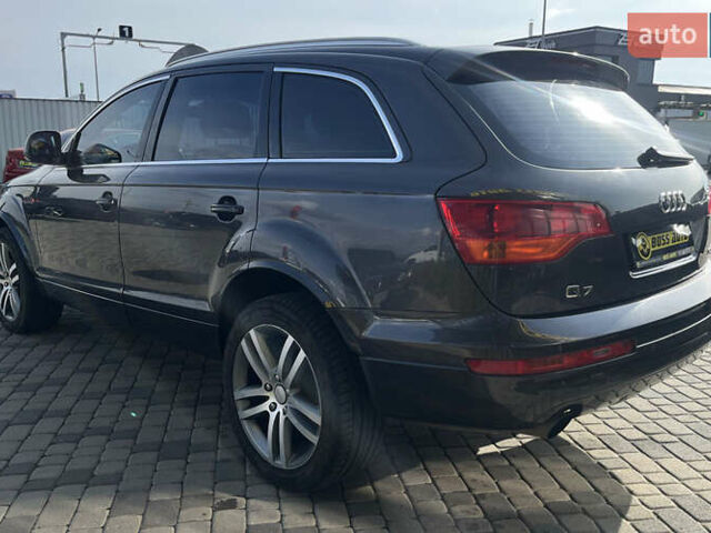 Черный Ауди Ку 7, объемом двигателя 2.97 л и пробегом 208 тыс. км за 14000 $, фото 4 на Automoto.ua
