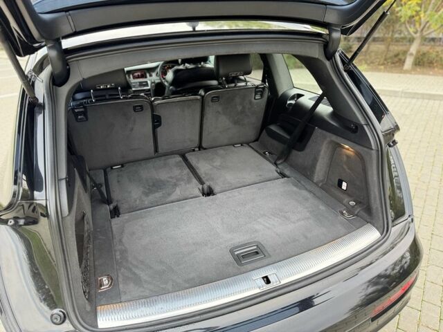 Черный Ауди Ку 7, объемом двигателя 3 л и пробегом 269 тыс. км за 5499 $, фото 11 на Automoto.ua