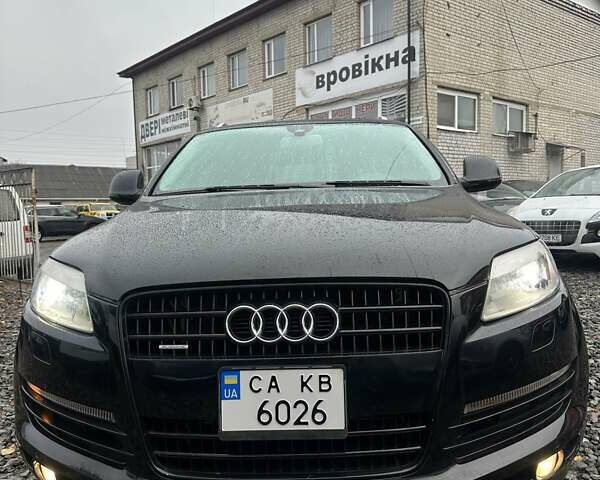 Черный Ауди Ку 7, объемом двигателя 4.2 л и пробегом 238 тыс. км за 7000 $, фото 1 на Automoto.ua