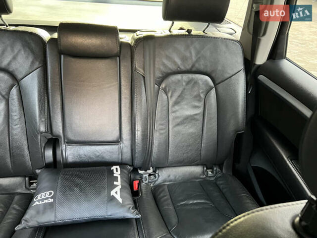 Чорний Ауді Ку 7, об'ємом двигуна 3 л та пробігом 372 тис. км за 13200 $, фото 47 на Automoto.ua