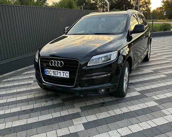 Черный Ауди Ку 7, объемом двигателя 4.13 л и пробегом 278 тыс. км за 10900 $, фото 3 на Automoto.ua