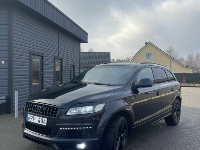 Черный Ауди Ку 7, объемом двигателя 3 л и пробегом 400 тыс. км за 8000 $, фото 4 на Automoto.ua