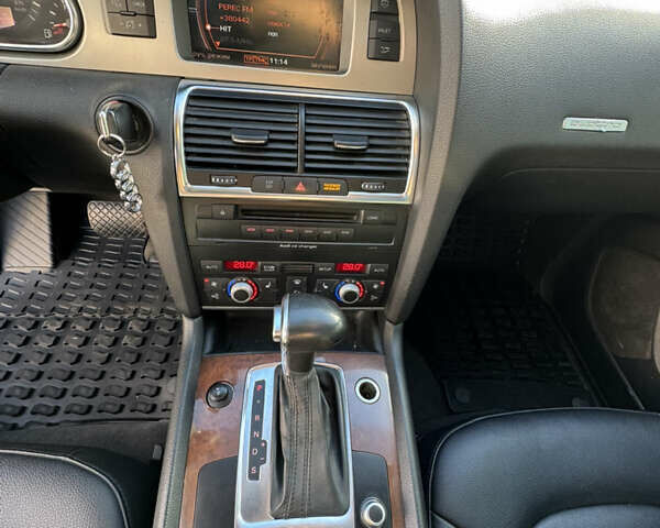 Чорний Ауді Ку 7, об'ємом двигуна 3.6 л та пробігом 260 тис. км за 9800 $, фото 10 на Automoto.ua