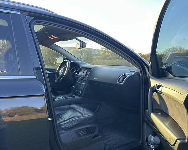 Черный Ауди Ку 7, объемом двигателя 2.97 л и пробегом 340 тыс. км за 13000 $, фото 12 на Automoto.ua