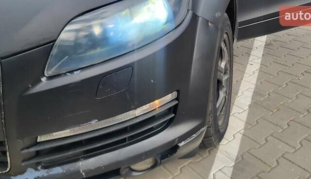 Чорний Ауді Ку 7, об'ємом двигуна 3 л та пробігом 318 тис. км за 10800 $, фото 10 на Automoto.ua