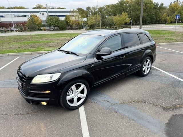 Черный Ауди Ку 7, объемом двигателя 3 л и пробегом 269 тыс. км за 5499 $, фото 5 на Automoto.ua