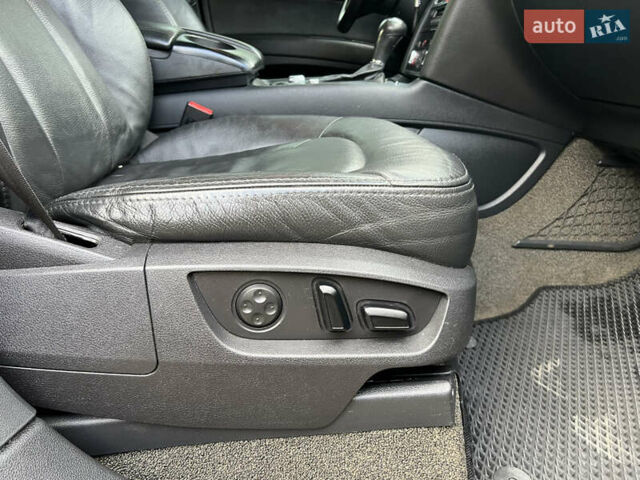 Чорний Ауді Ку 7, об'ємом двигуна 3 л та пробігом 372 тис. км за 13200 $, фото 54 на Automoto.ua