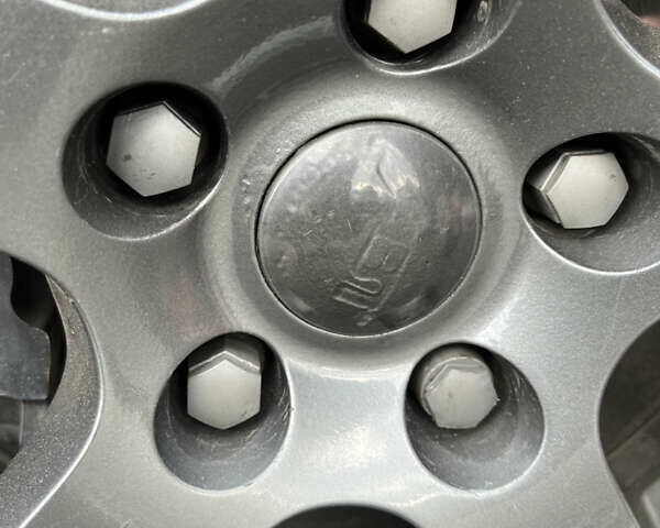 Черный Ауди Ку 7, объемом двигателя 4.2 л и пробегом 233 тыс. км за 15400 $, фото 18 на Automoto.ua
