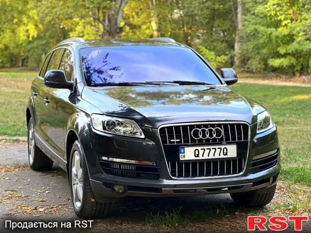 Черный Ауди Ку 7, объемом двигателя 4.2 л и пробегом 308 тыс. км за 17300 $, фото 2 на Automoto.ua
