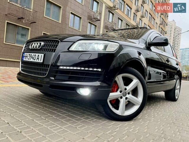 Черный Ауди Ку 7, объемом двигателя 2.97 л и пробегом 239 тыс. км за 16500 $, фото 95 на Automoto.ua