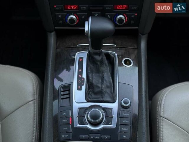 Черный Ауди Ку 7, объемом двигателя 2.97 л и пробегом 239 тыс. км за 14900 $, фото 12 на Automoto.ua