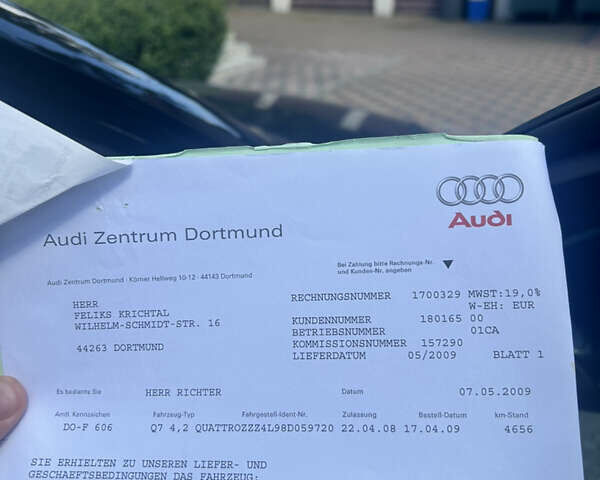 Чорний Ауді Ку 7, об'ємом двигуна 4.2 л та пробігом 170 тис. км за 11900 $, фото 21 на Automoto.ua