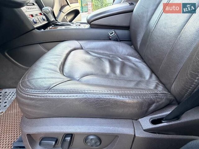 Черный Ауди Ку 7, объемом двигателя 2.97 л и пробегом 239 тыс. км за 16500 $, фото 27 на Automoto.ua