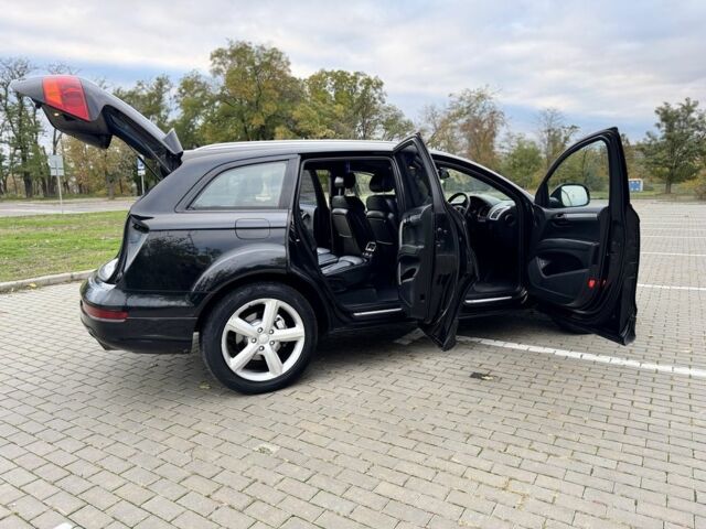 Черный Ауди Ку 7, объемом двигателя 3 л и пробегом 269 тыс. км за 5499 $, фото 21 на Automoto.ua