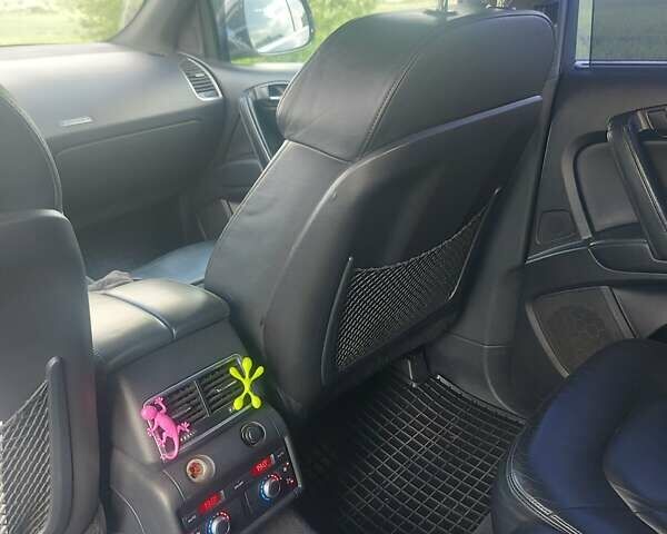 Черный Ауди Ку 7, объемом двигателя 2.97 л и пробегом 295 тыс. км за 10500 $, фото 15 на Automoto.ua