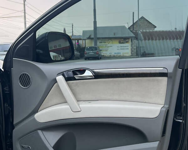 Черный Ауди Ку 7, объемом двигателя 2.97 л и пробегом 257 тыс. км за 14200 $, фото 15 на Automoto.ua