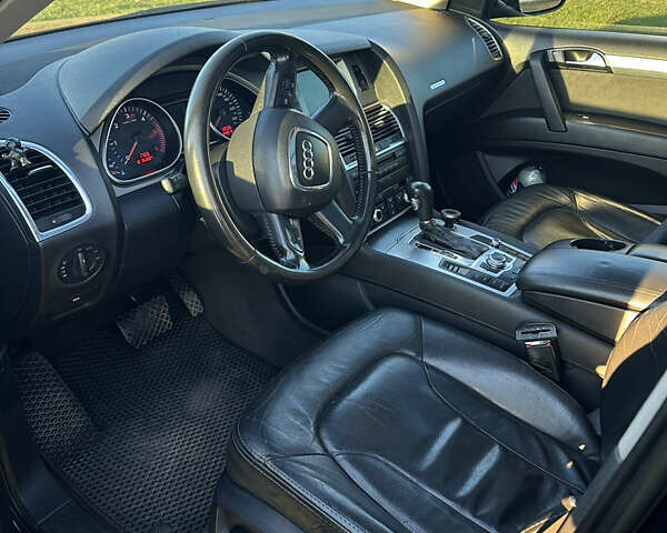 Черный Ауди Ку 7, объемом двигателя 2.97 л и пробегом 340 тыс. км за 13000 $, фото 11 на Automoto.ua