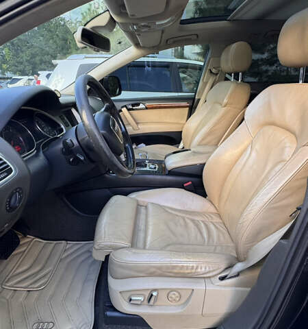 Черный Ауди Ку 7, объемом двигателя 2.97 л и пробегом 307 тыс. км за 12900 $, фото 4 на Automoto.ua