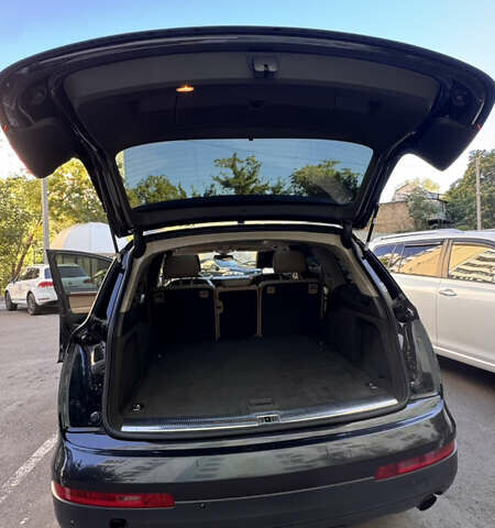 Черный Ауди Ку 7, объемом двигателя 2.97 л и пробегом 307 тыс. км за 12900 $, фото 7 на Automoto.ua