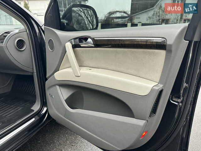 Черный Ауди Ку 7, объемом двигателя 2.97 л и пробегом 257 тыс. км за 12500 $, фото 47 на Automoto.ua