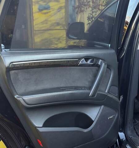 Чорний Ауді Ку 7, об'ємом двигуна 4.2 л та пробігом 270 тис. км за 14999 $, фото 2 на Automoto.ua