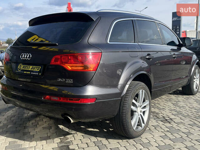 Черный Ауди Ку 7, объемом двигателя 2.97 л и пробегом 208 тыс. км за 14000 $, фото 6 на Automoto.ua