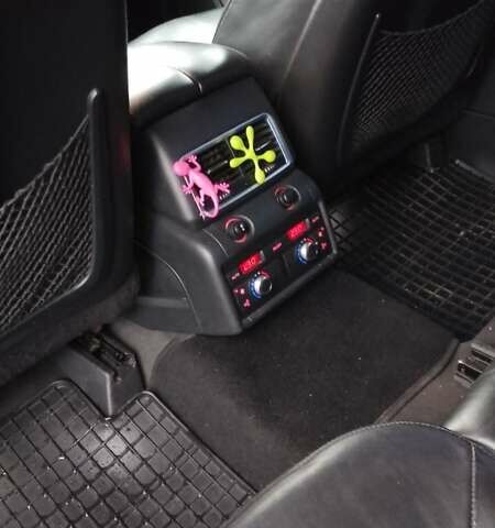 Черный Ауди Ку 7, объемом двигателя 3 л и пробегом 303 тыс. км за 12500 $, фото 20 на Automoto.ua