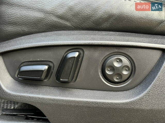 Чорний Ауді Ку 7, об'ємом двигуна 3 л та пробігом 372 тис. км за 13200 $, фото 33 на Automoto.ua