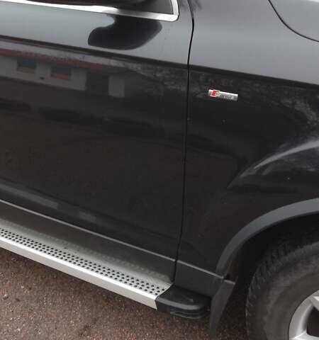 Черный Ауди Ку 7, объемом двигателя 3 л и пробегом 303 тыс. км за 12500 $, фото 7 на Automoto.ua