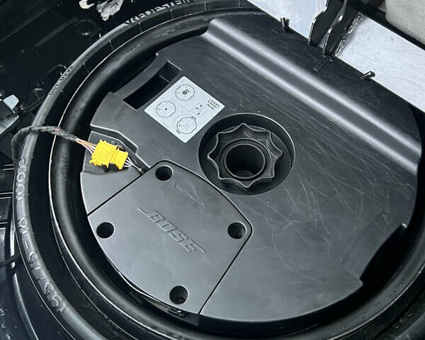 Черный Ауди Ку 7, объемом двигателя 2.97 л и пробегом 257 тыс. км за 14200 $, фото 33 на Automoto.ua