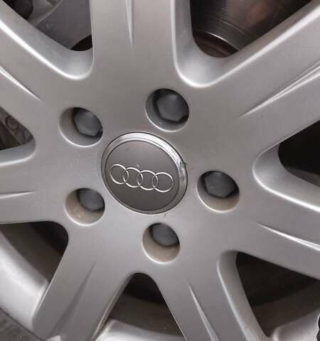 Черный Ауди Ку 7, объемом двигателя 3 л и пробегом 303 тыс. км за 12500 $, фото 25 на Automoto.ua