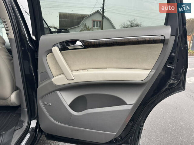 Черный Ауди Ку 7, объемом двигателя 2.97 л и пробегом 257 тыс. км за 12500 $, фото 44 на Automoto.ua