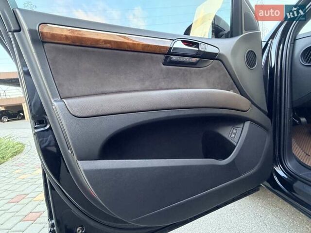 Черный Ауди Ку 7, объемом двигателя 2.97 л и пробегом 239 тыс. км за 16500 $, фото 122 на Automoto.ua