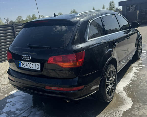 Черный Ауди Ку 7, объемом двигателя 3 л и пробегом 415 тыс. км за 12000 $, фото 1 на Automoto.ua