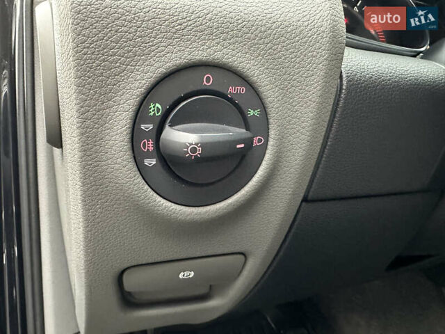 Черный Ауди Ку 7, объемом двигателя 2.97 л и пробегом 257 тыс. км за 12500 $, фото 29 на Automoto.ua