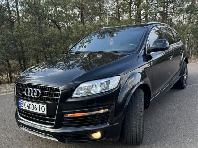 Черный Ауди Ку 7, объемом двигателя 3 л и пробегом 410 тыс. км за 13000 $, фото 4 на Automoto.ua