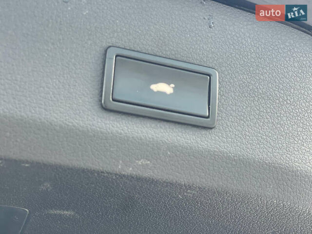 Чорний Ауді Ку 7, об'ємом двигуна 3 л та пробігом 285 тис. км за 11900 $, фото 18 на Automoto.ua